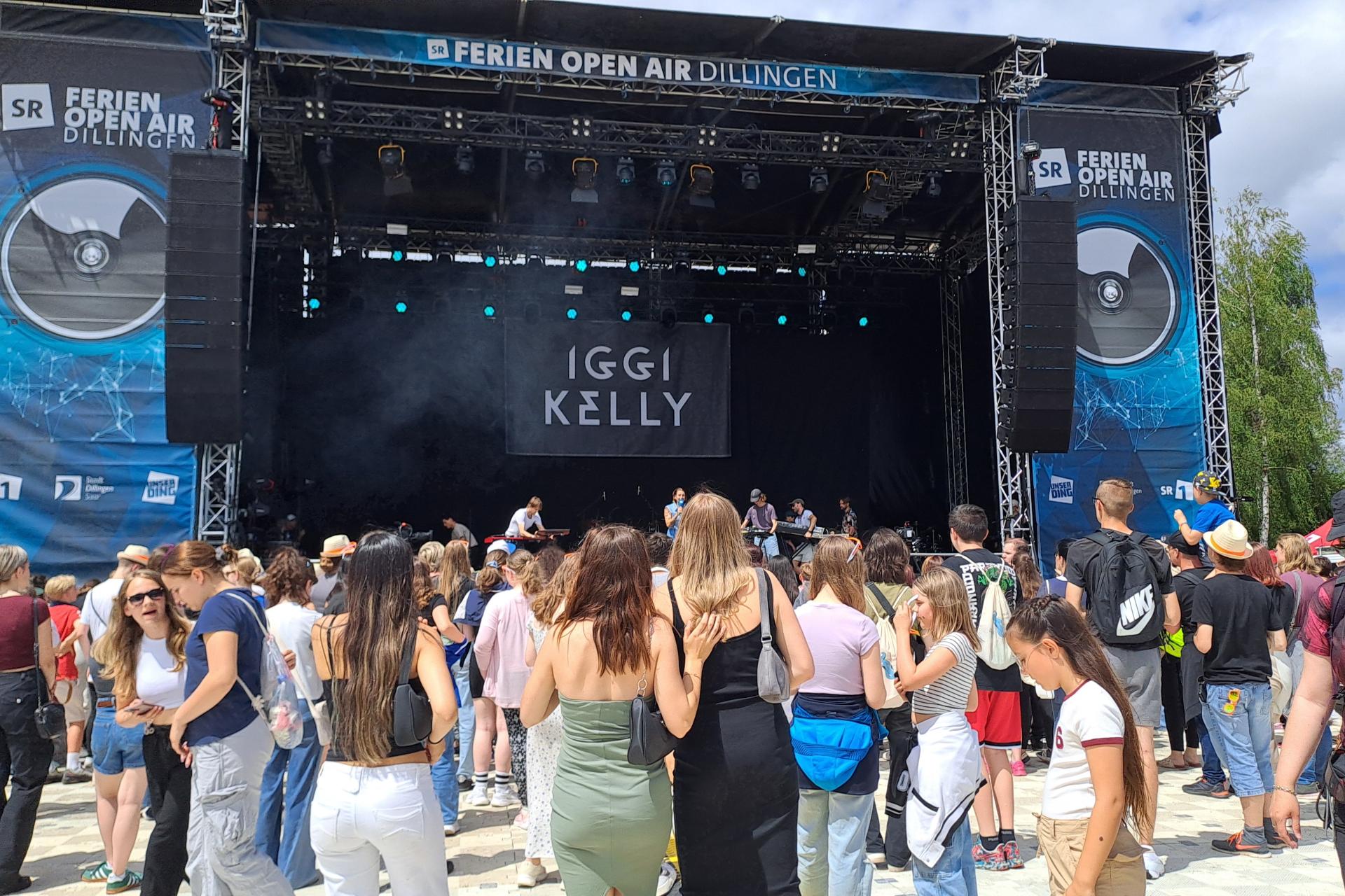 Blick auf die Bühne beim SR Ferien Open Air